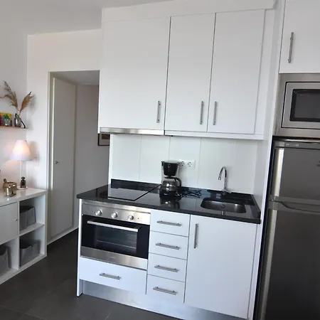 Rnet - 600 Llevant 07-12 Lejlighed *